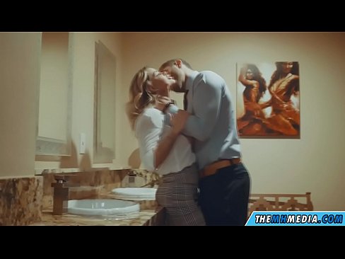 ❤️ Cum busty flava seducit in latrinae publicae Sluts ad nos la.gayasianporn.ru